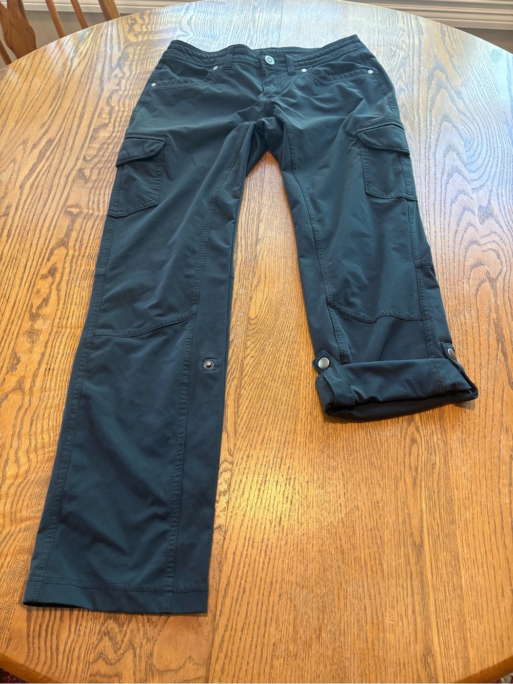 Kuhl Splash Roll Up Cargo Pants Women’s Size 2 Short Gray Hiking READ